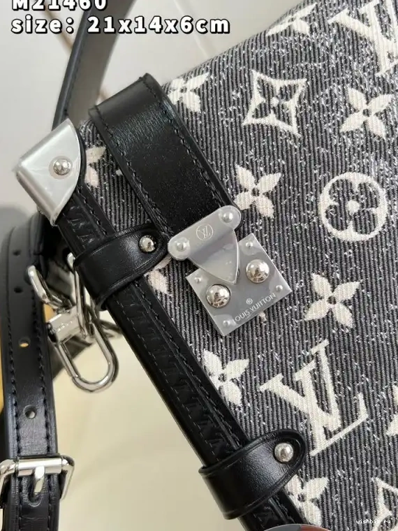 WIS MM LOUIS TRUNK SIDE VUITTON 0329